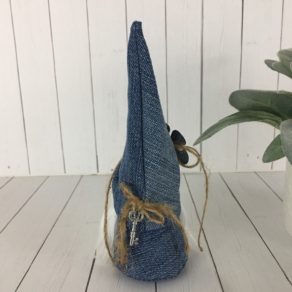 ❌SOLD ❌Daisy Denim Gnome Handmade Blue Yellow Jute Silver Key Charm Farmhouse - Picture 3 of 15